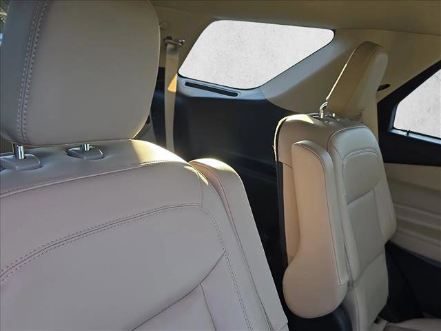 Used 2022 Ford Explorer XLT w/ Equipment Group 202A image 20