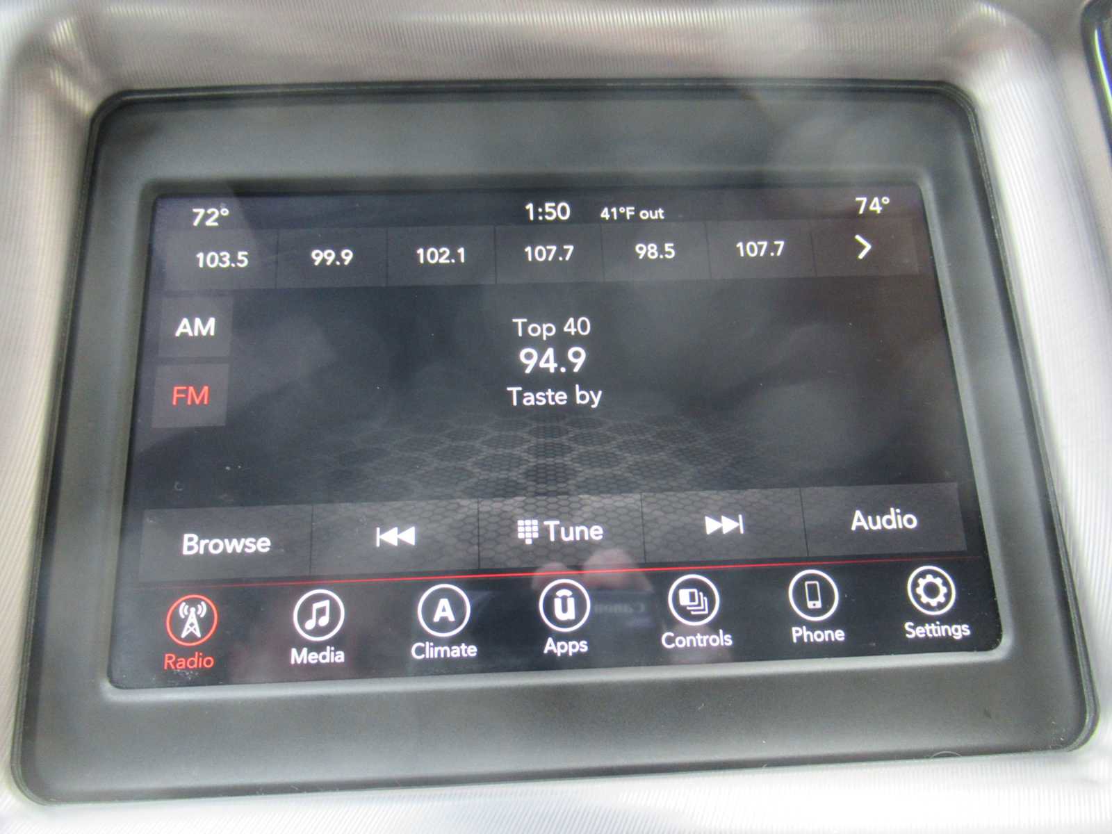 Used 2021 Dodge Challenger SXT w/ Blacktop Package image 31