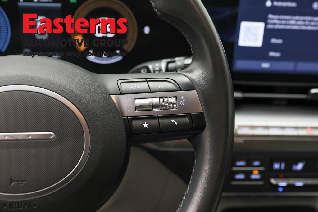 Used 2024 Hyundai Kona SEL image 16