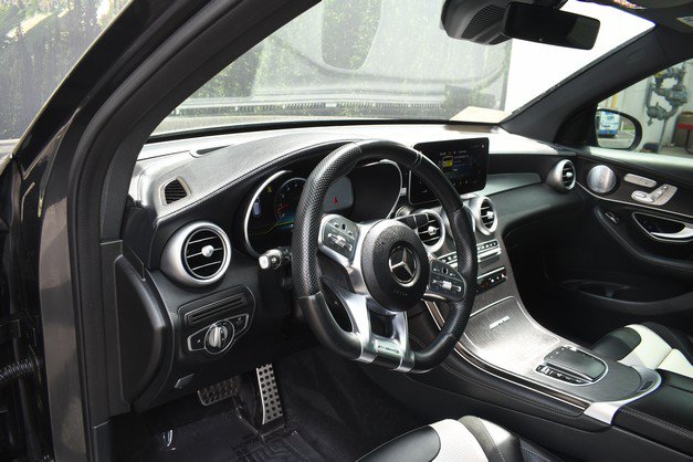 Used 2020 Mercedes-Benz GLC 63 AMG 4MATIC image 14
