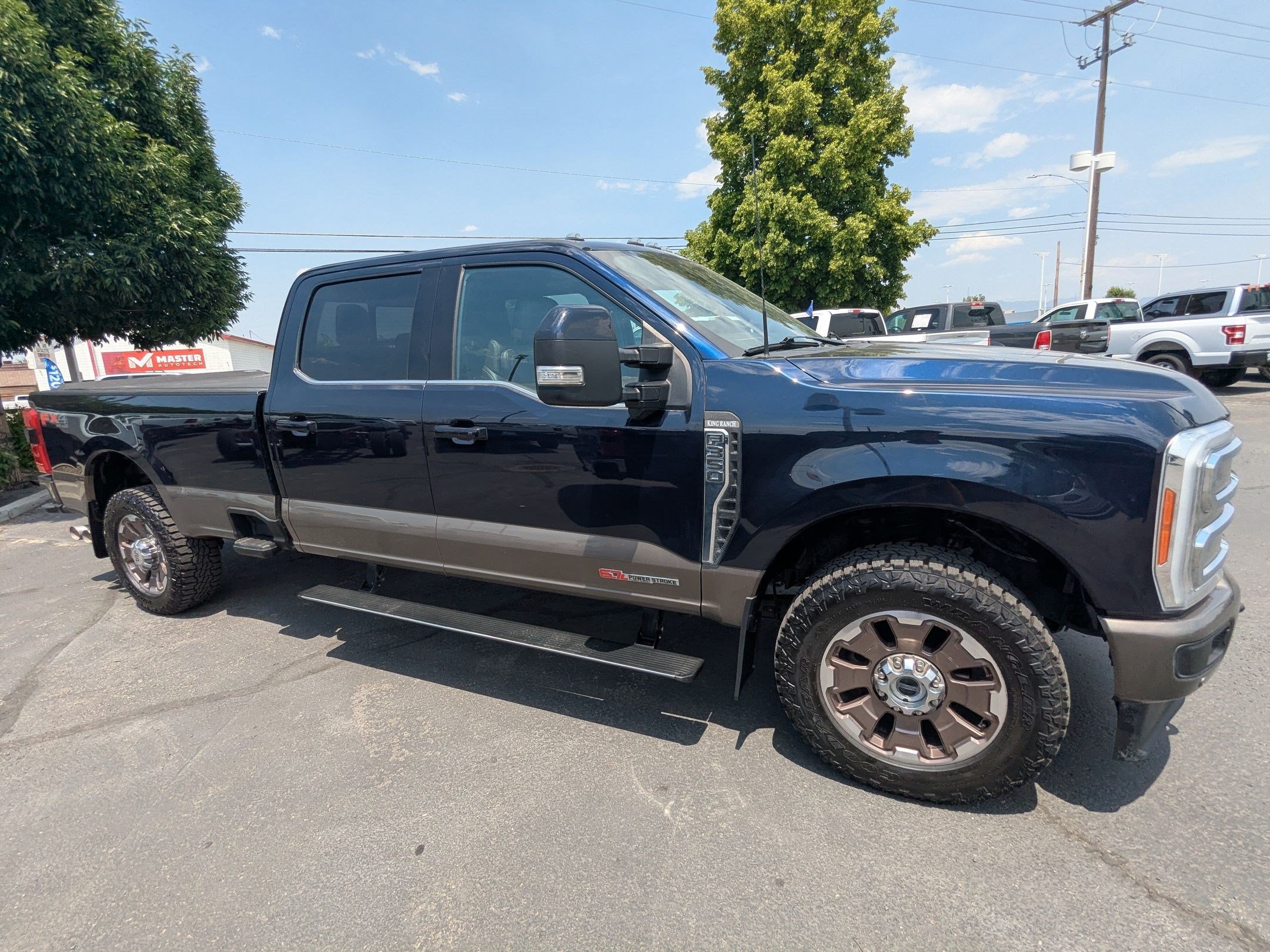 Used 2023 Ford F350 King Ranch AWD/4WD image 2