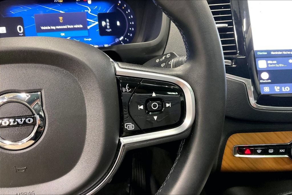 Certified 2023 Volvo XC90 B6 Plus w/ Protection Package Premier AWD/4WD image 12