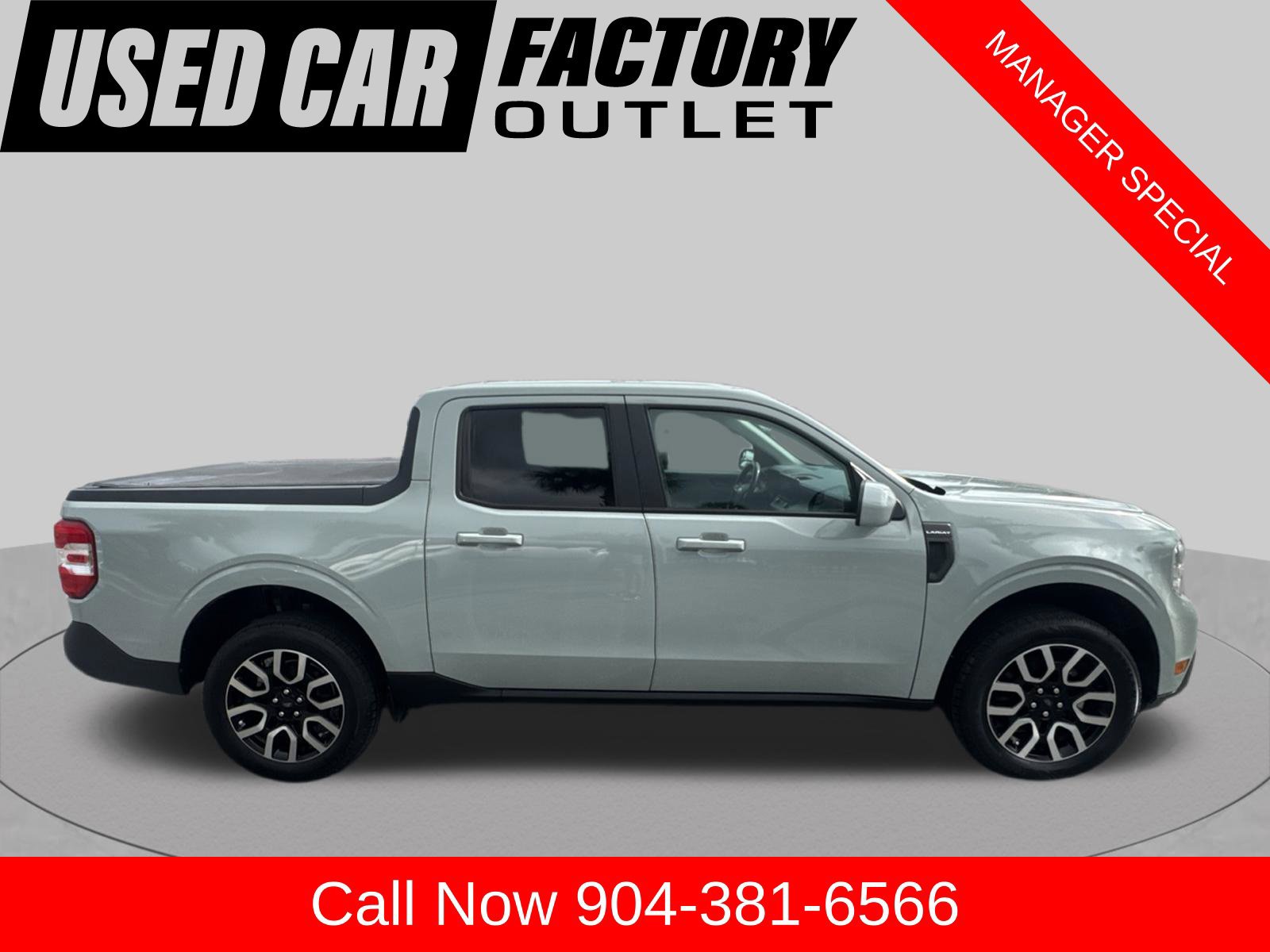Used 2023 Ford Maverick Lariat FWD image 2