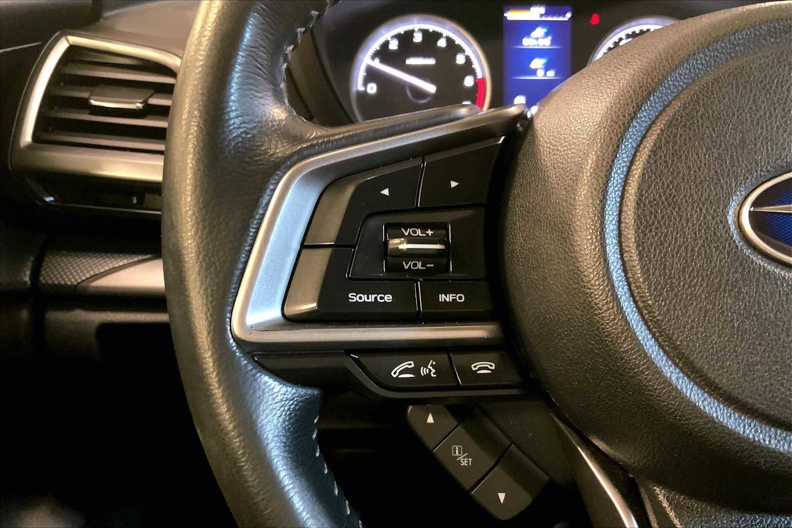 Used 2019 Subaru Forester Premium w/ All-Weather Package image 24