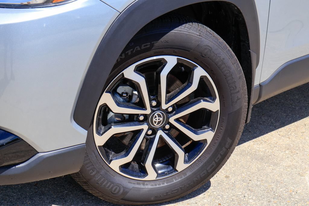 Used 2025 Toyota Corolla Cross AWD Hybrid image 28