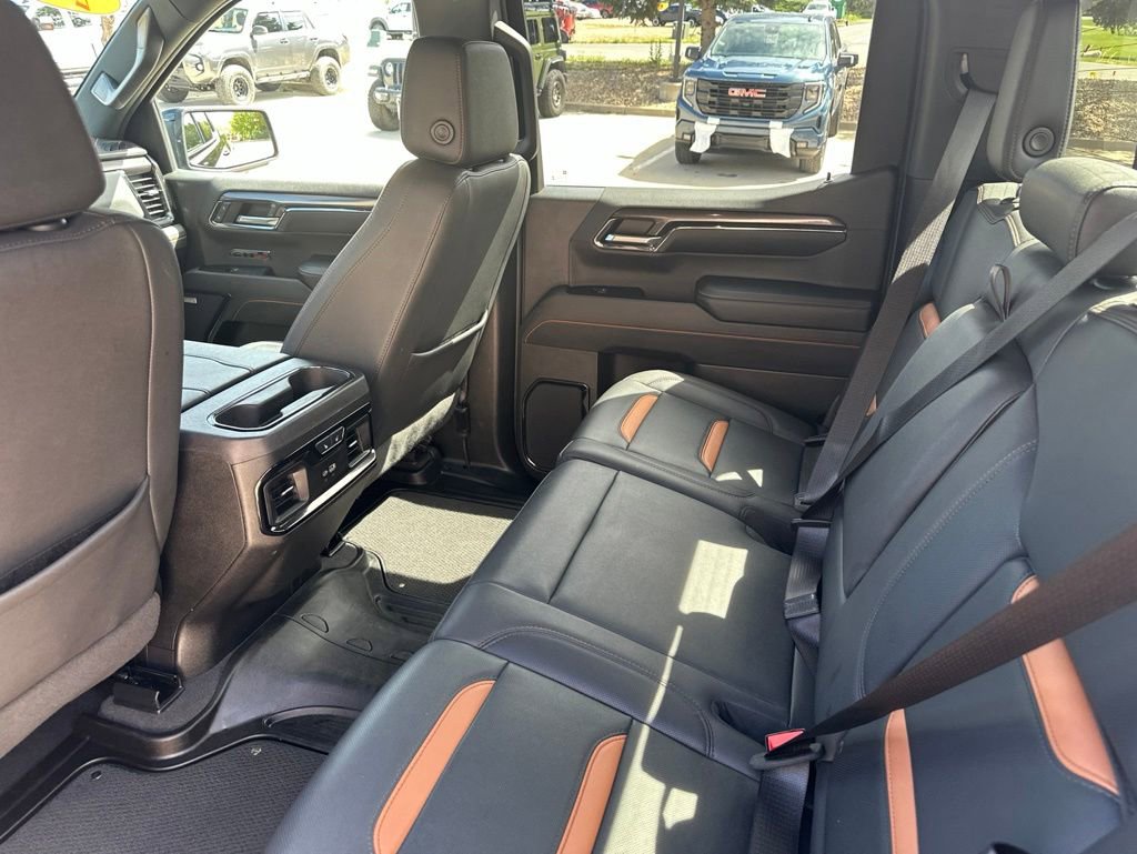 Certified 2024 GMC Sierra 1500 AT4 w/ Technology Package AWD/4WD image 15
