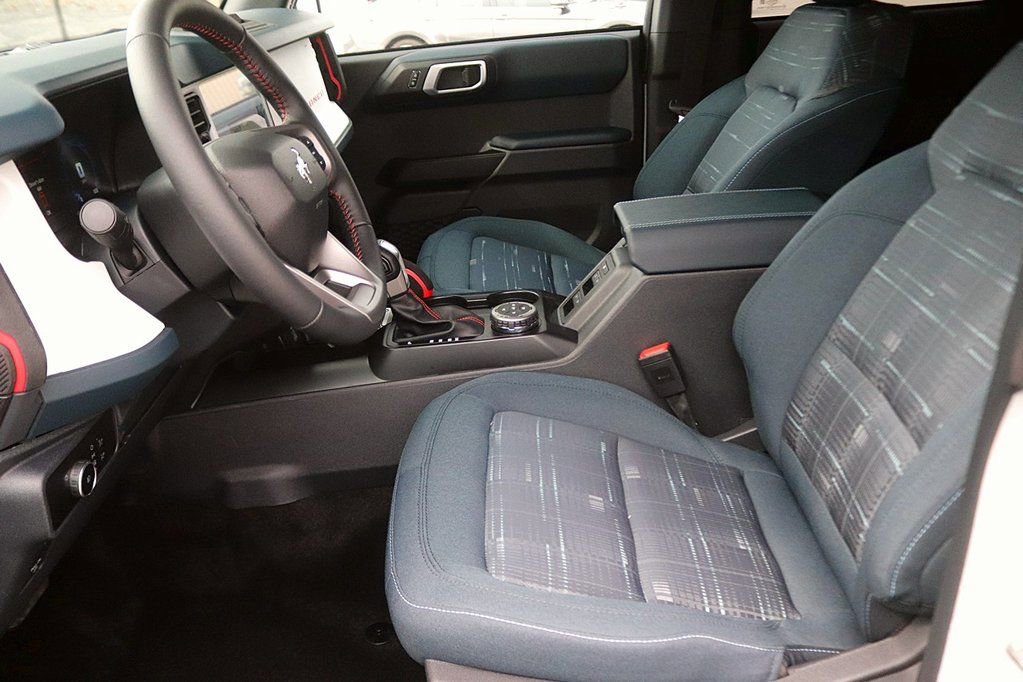 New 2026 Ford Bronco Heritage Edition image 14