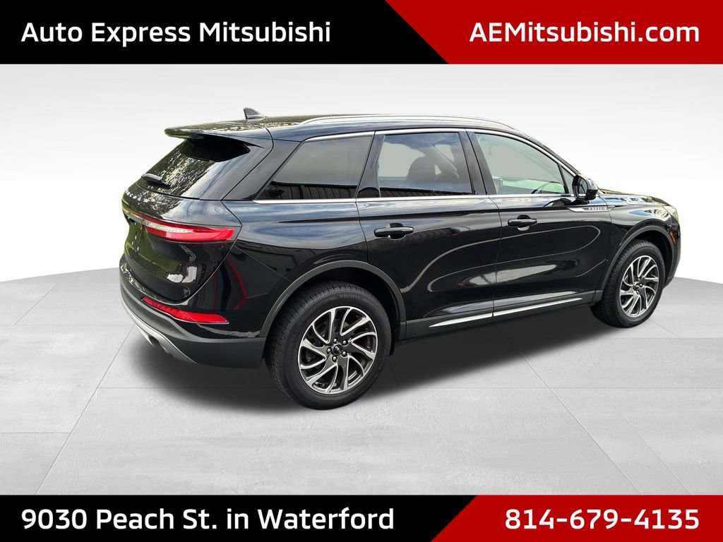 Used 2021 Lincoln Corsair AWD w/ Equipment Group 101A image 7