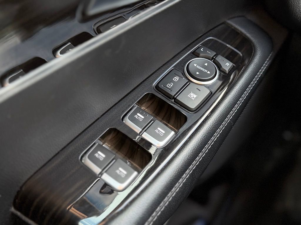 Used 2019 Kia Sorento S image 14