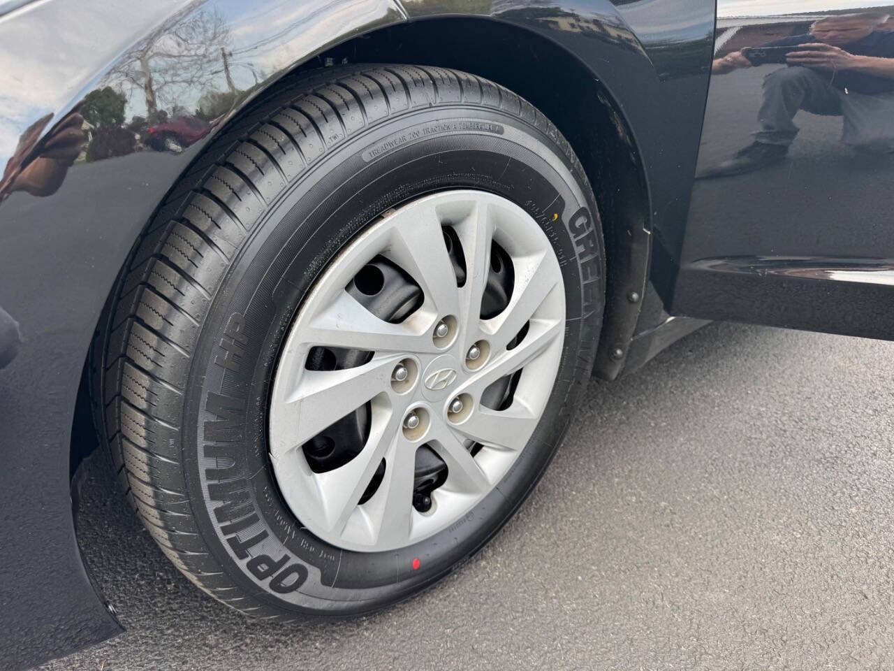 Used 2018 Hyundai Elantra SE w/ Cargo Package FWD image 14