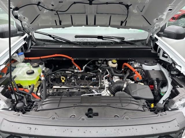 Used 2025 Ford Maverick XLT FWD image 23
