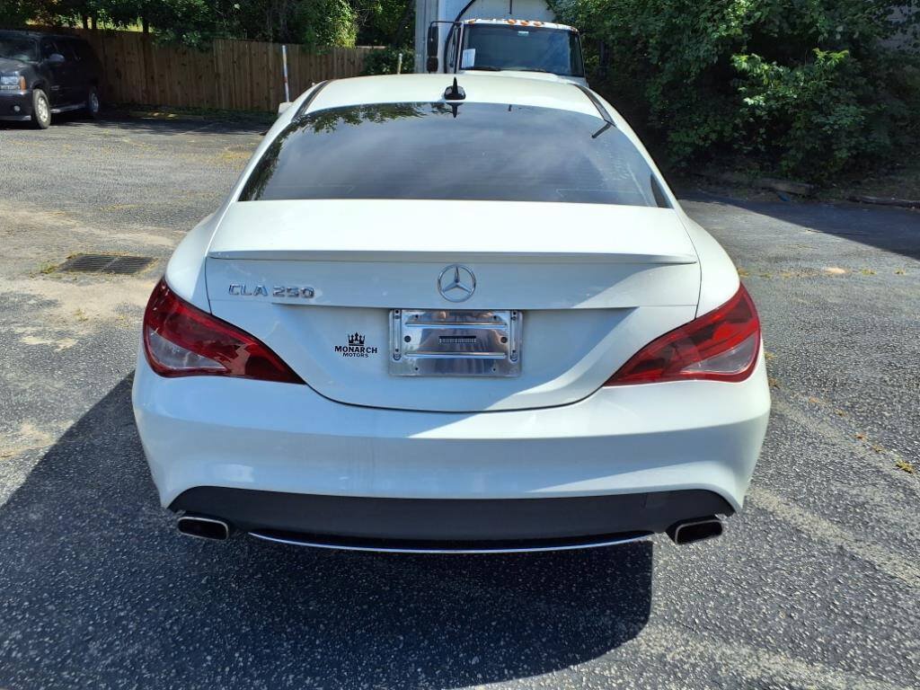 Used 2014 Mercedes-Benz CLA 250 image 4
