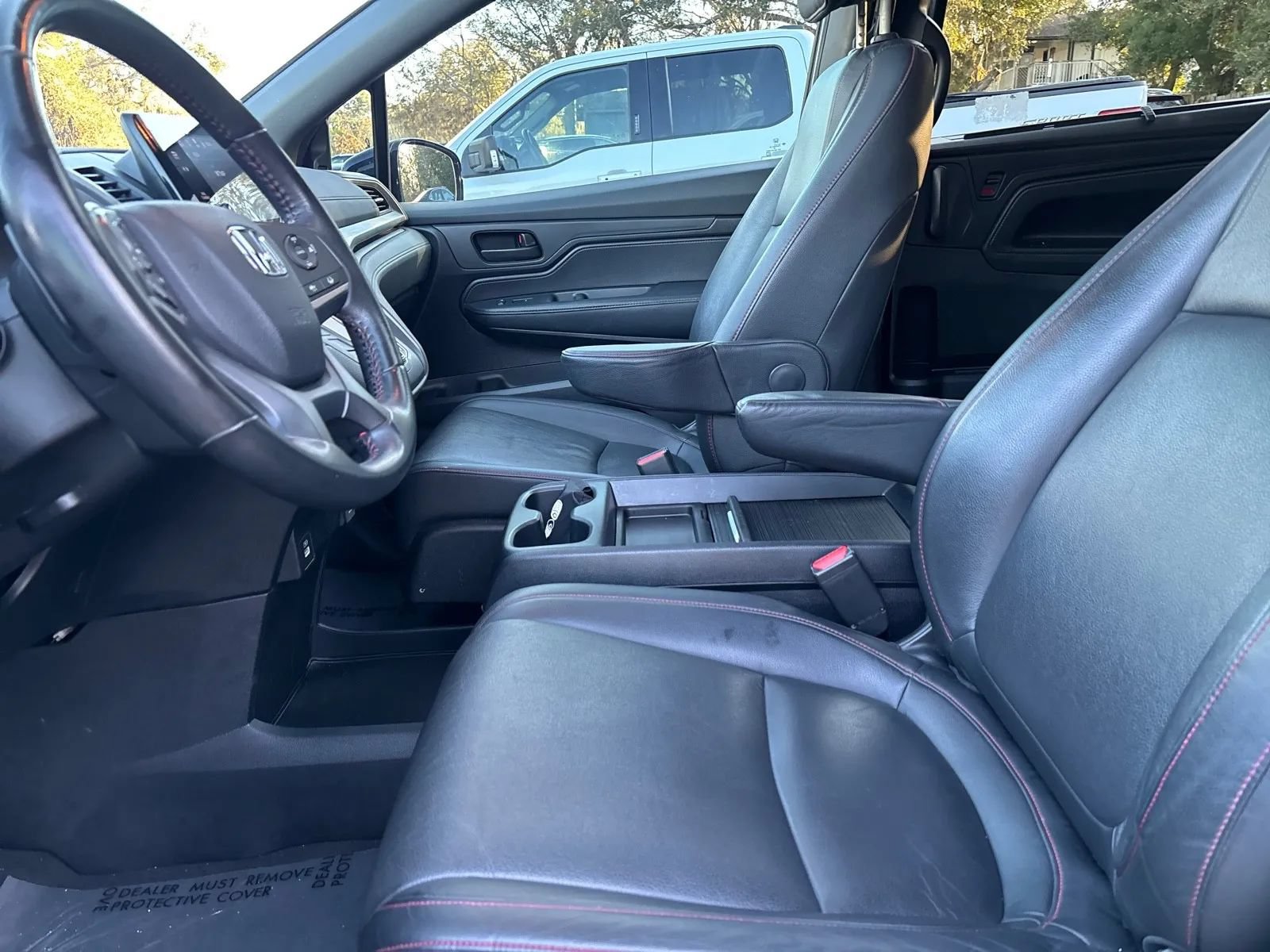 Used 2024 Honda Odyssey Sport image 10