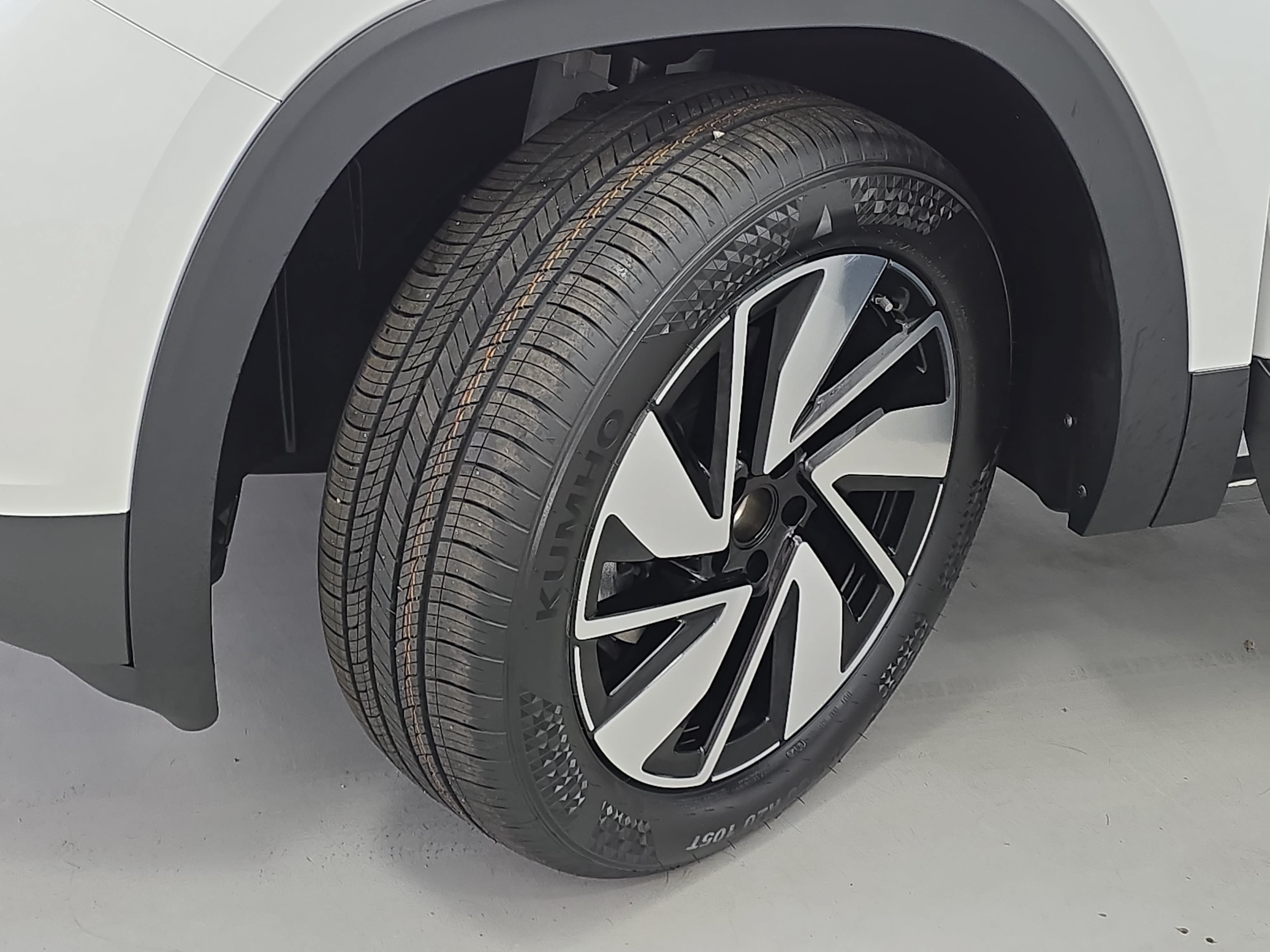 New 2026 Volkswagen Atlas SE AWD/4WD image 33