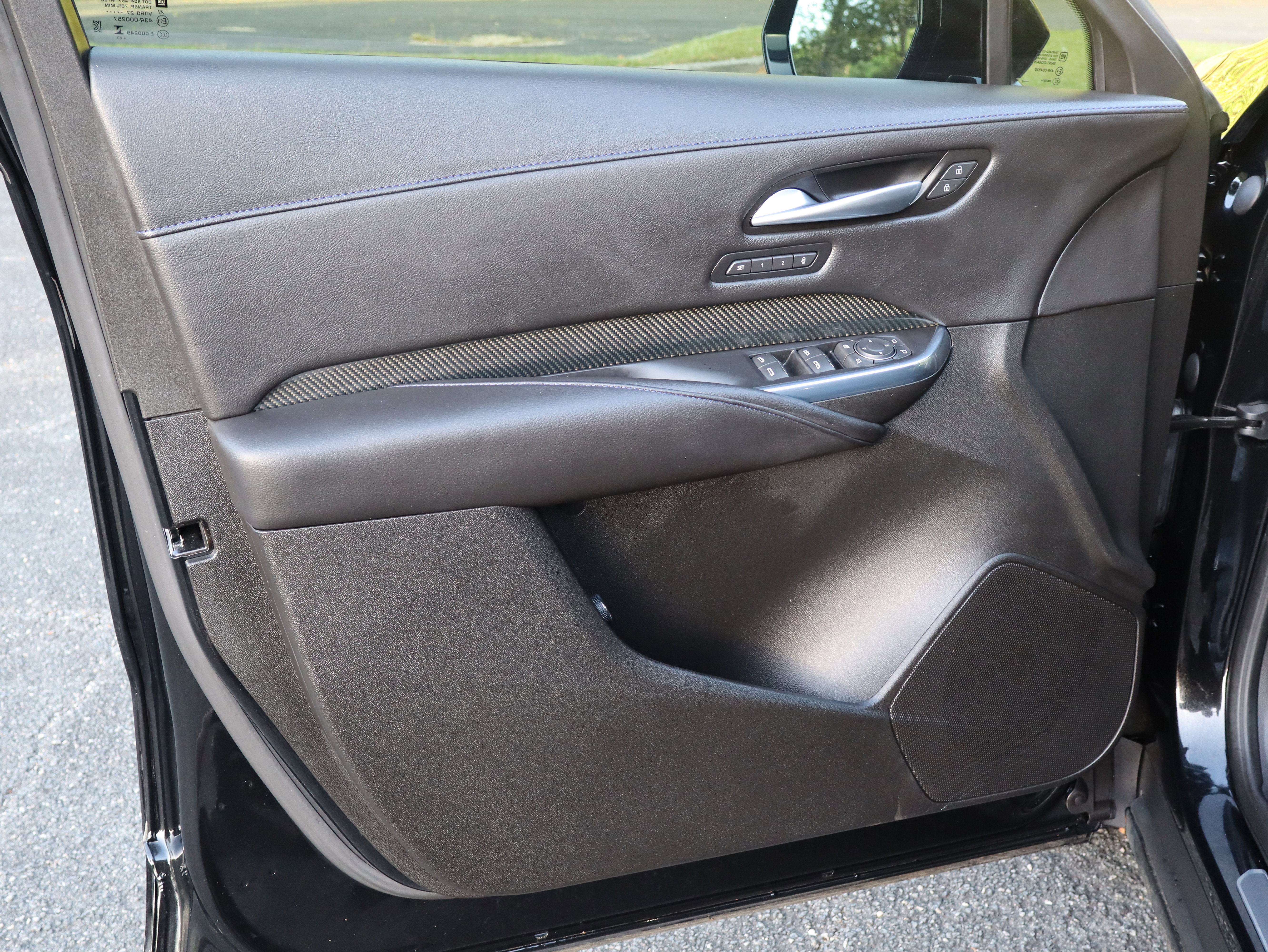 Used 2024 Cadillac XT4 Sport image 17