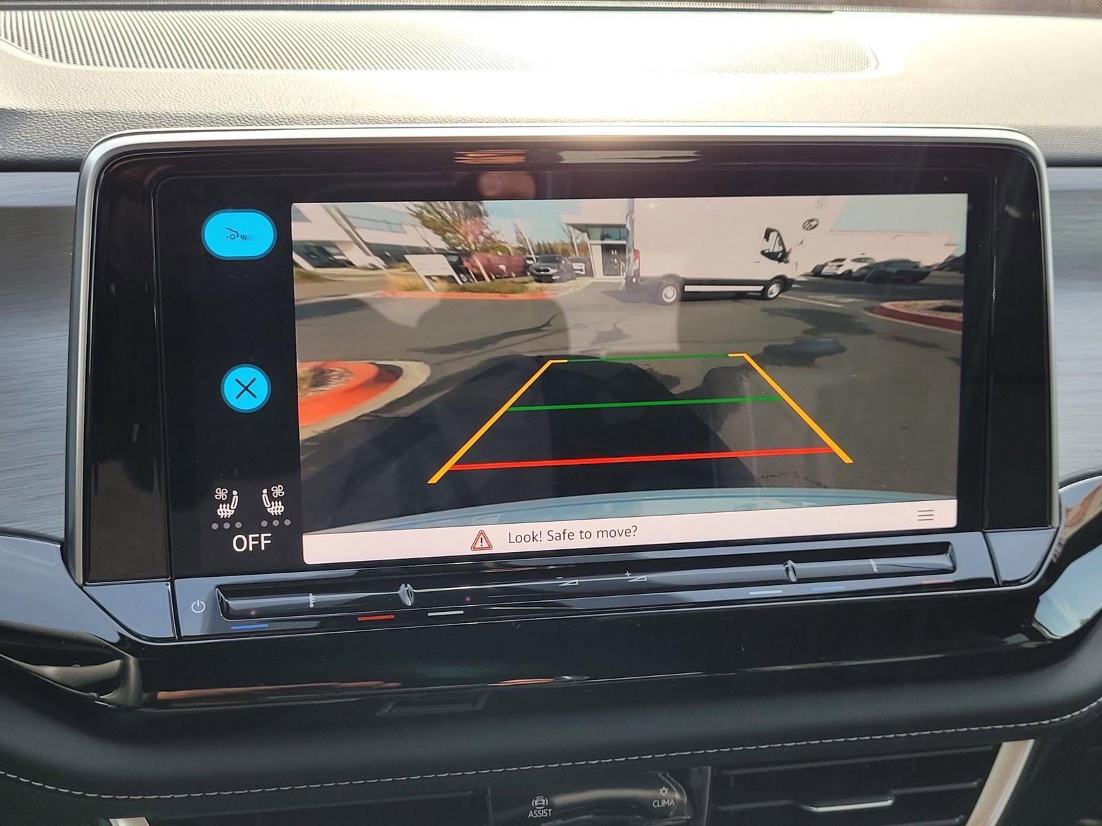 New 2026 Volkswagen Atlas Cross Sport SE image 9