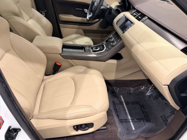 Used 2018 Land Rover Range Rover Evoque SE AWD/4WD image 31