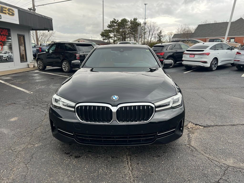 Used 2023 BMW 540i xDrive w/ Convenience Package image 2