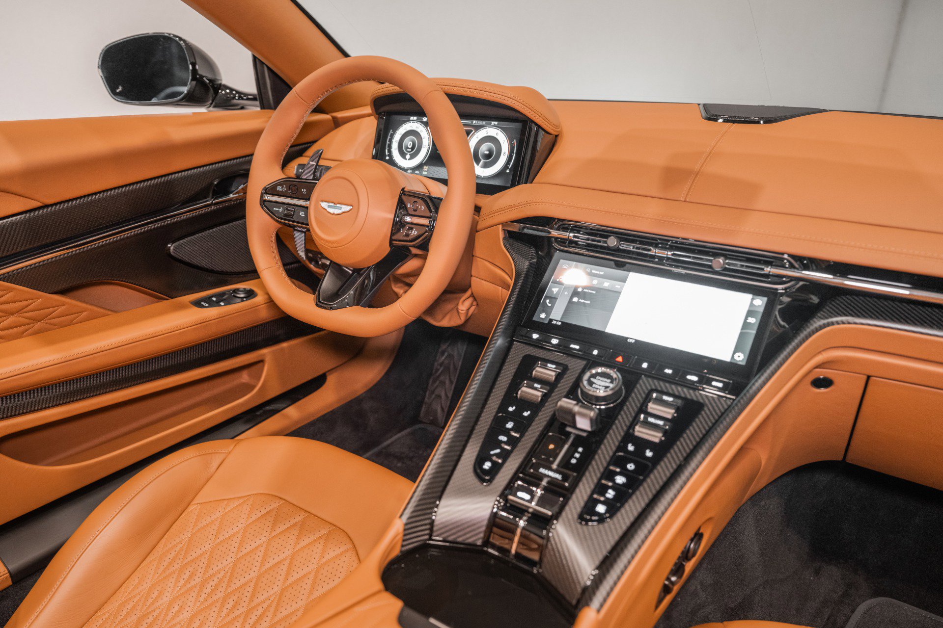 New 2026 Aston Martin DB12 Volante image 18