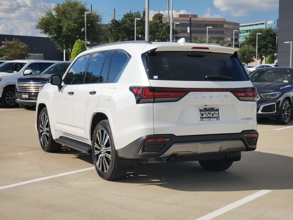 Certified 2026 Lexus LX 700h Luxury w/ Appearance Package AWD/4WD image 5