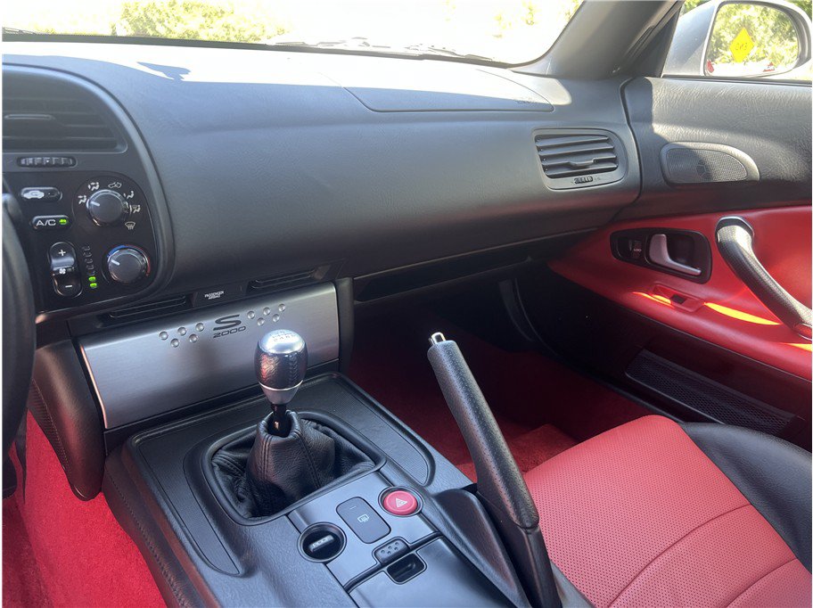 Used 2006 Honda S2000 image 24