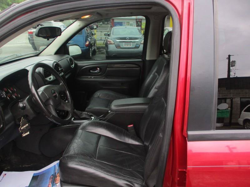 Used 2005 GMC Envoy SLE AWD/4WD image 10
