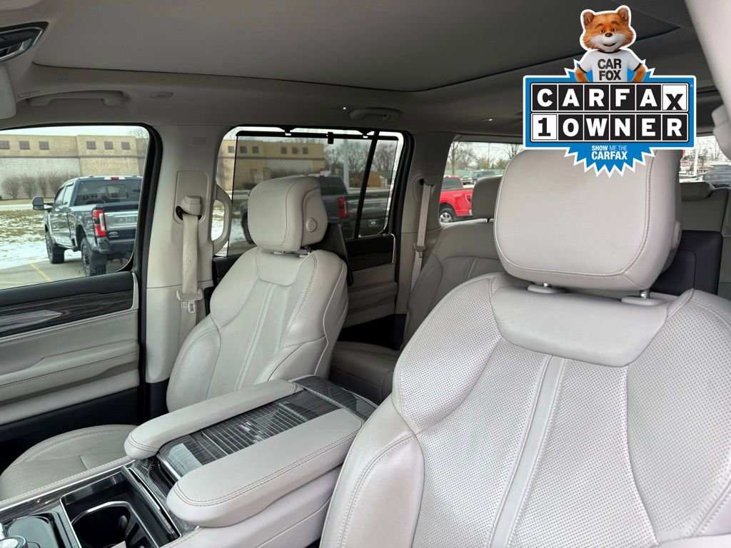 Used 2022 Jeep Wagoneer Series II w/ Convenience Group I image 3