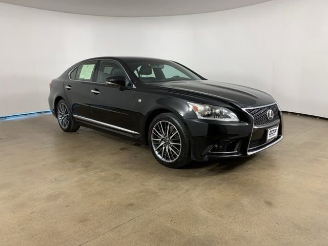 Used 2015 Lexus LS 460 AWD w/ F Sport Package image 5
