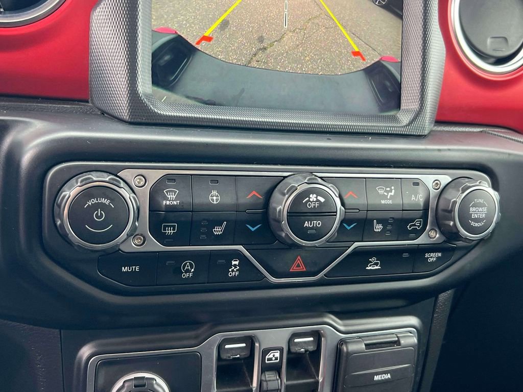 Used 2022 Jeep Gladiator Rubicon w/ Dual Top Group AWD/4WD image 27