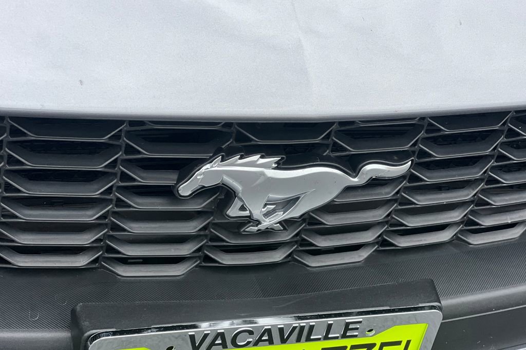 Used 2025 Ford Mustang Convertible RWD image 8
