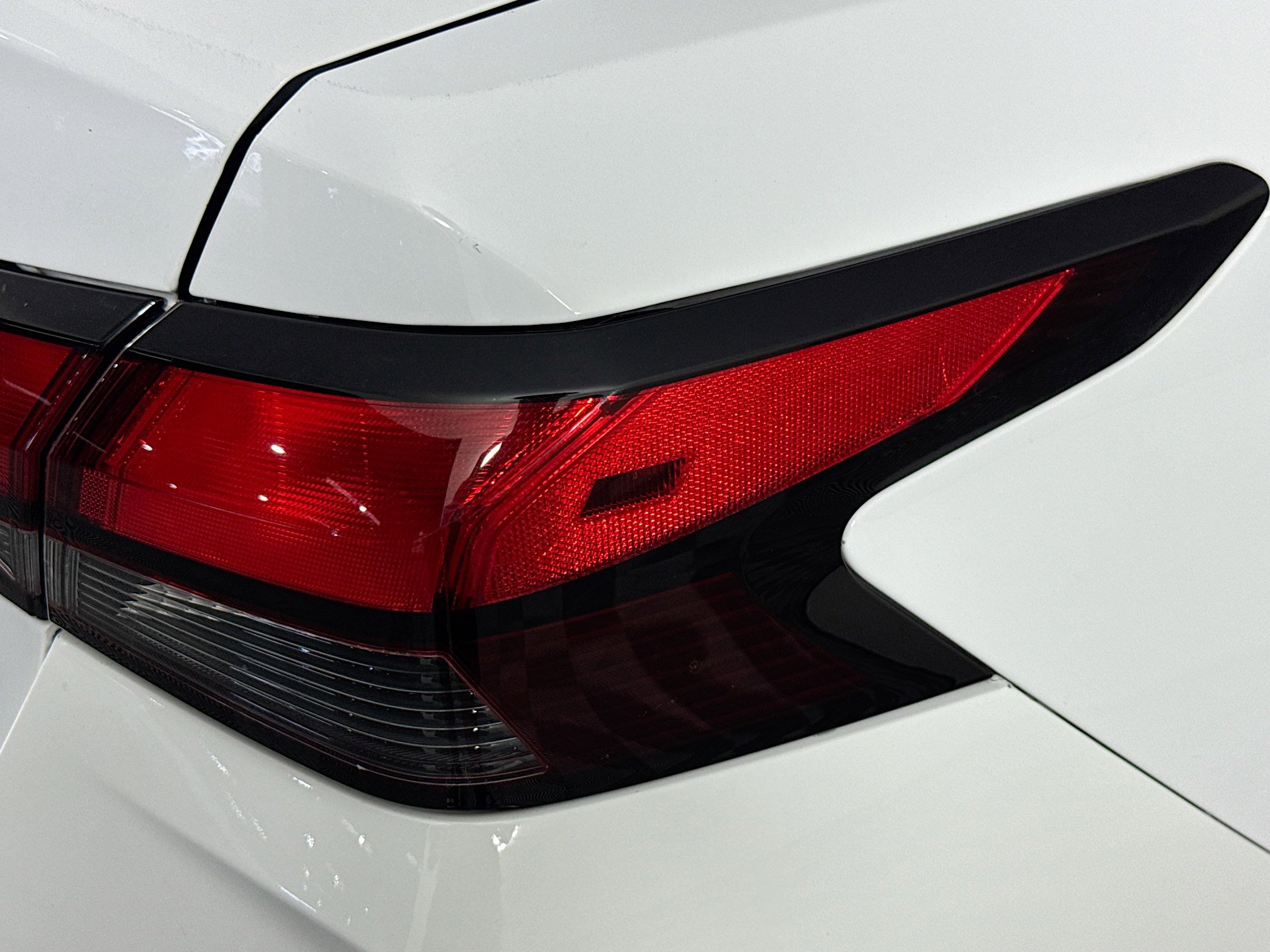 Used 2024 Nissan Versa S image 32