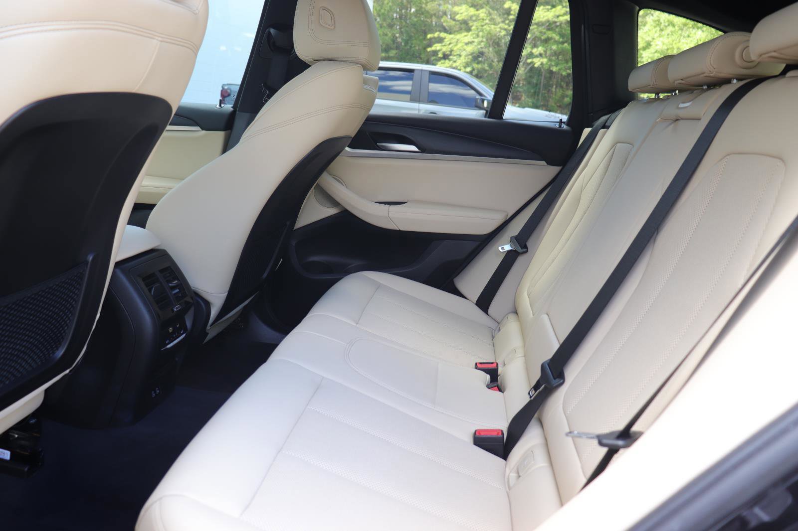 Used 2023 BMW X3 sDrive30i w/ Premium Package w/ZPA RWD image 13