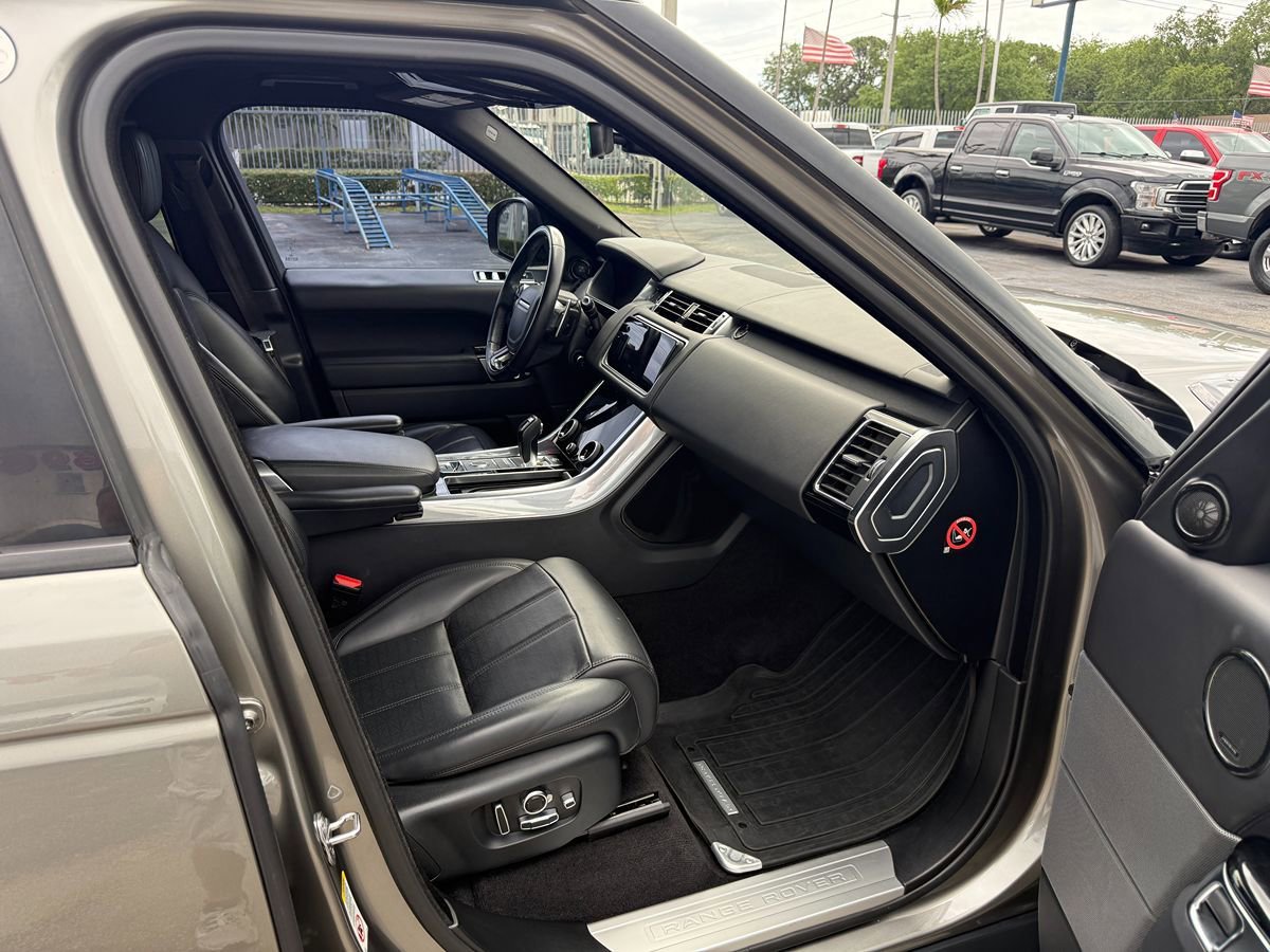 Used 2018 Land Rover Range Rover Sport HSE Dynamic AWD/4WD image 14