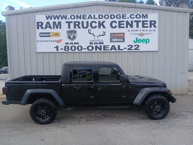 Used 2023 Jeep Gladiator Sport AWD/4WD image 2
