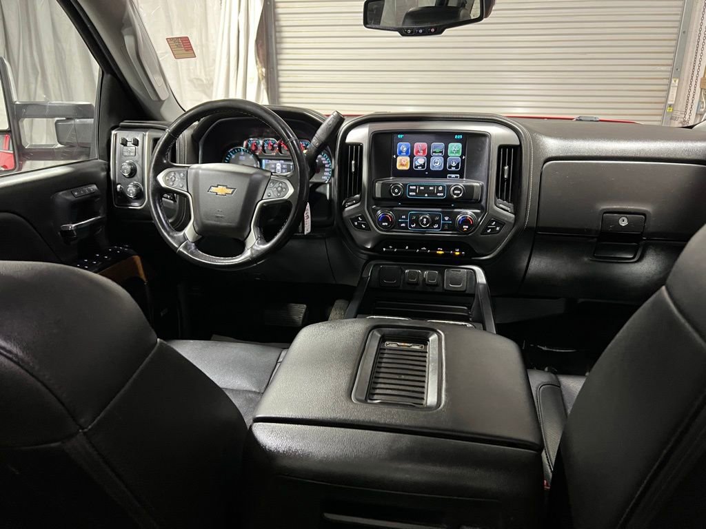 Used 2019 Chevrolet Silverado 2500 LTZ w/ LTZ Plus Package image 18