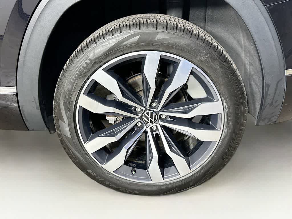 Used 2021 Volkswagen Atlas SEL R-Line FWD image 8