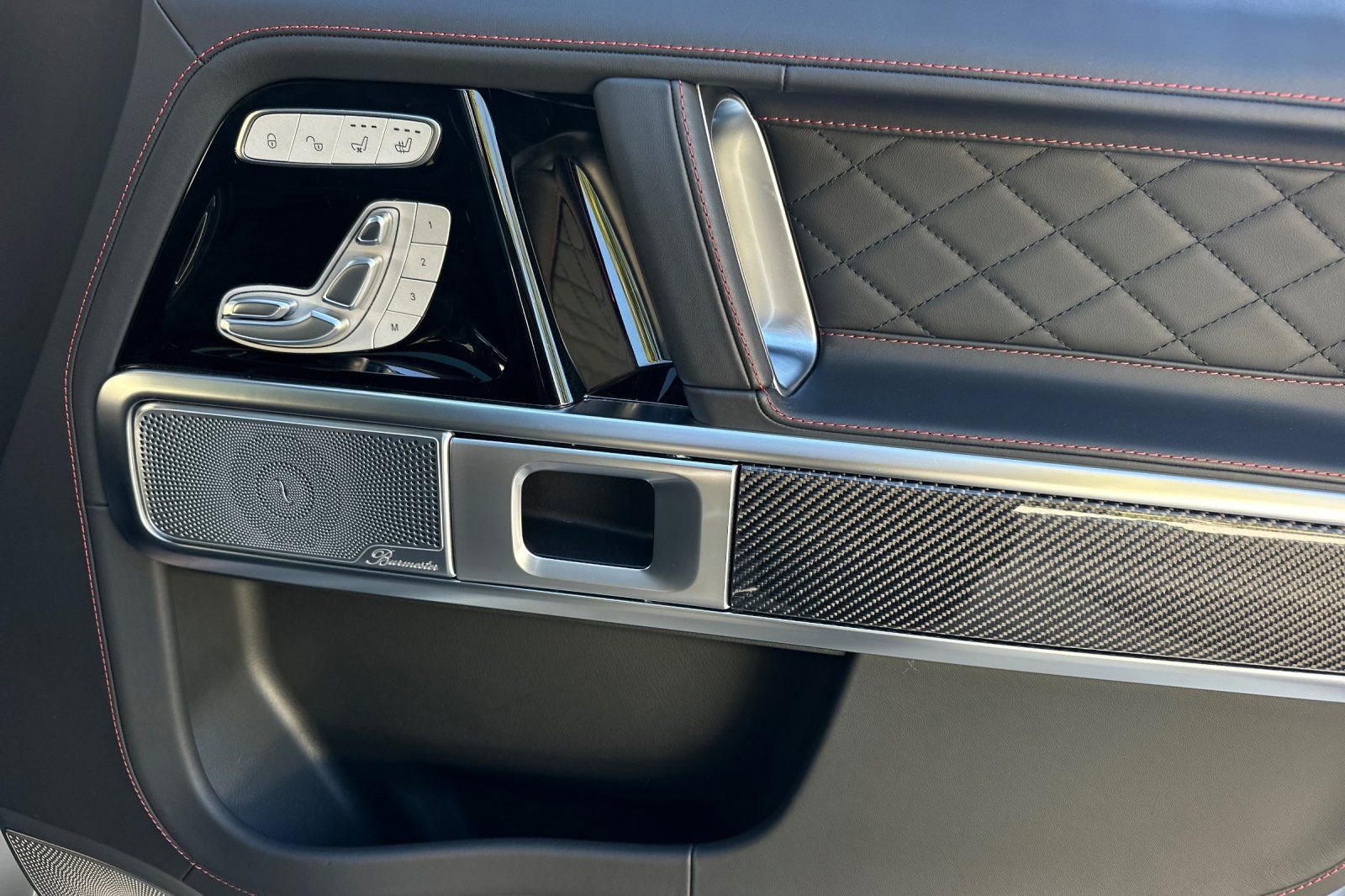 Used 2024 Mercedes-Benz G 63 AMG 4MATIC image 32