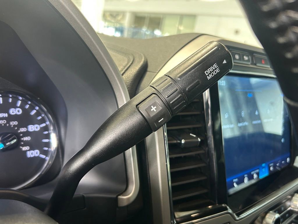 Used 2022 Ford F250 Lariat w/ Lariat Ultimate Package image 14