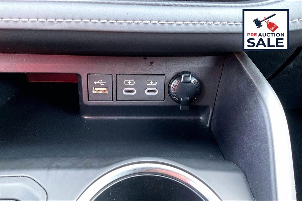 Used 2023 Toyota Highlander XSE image 34