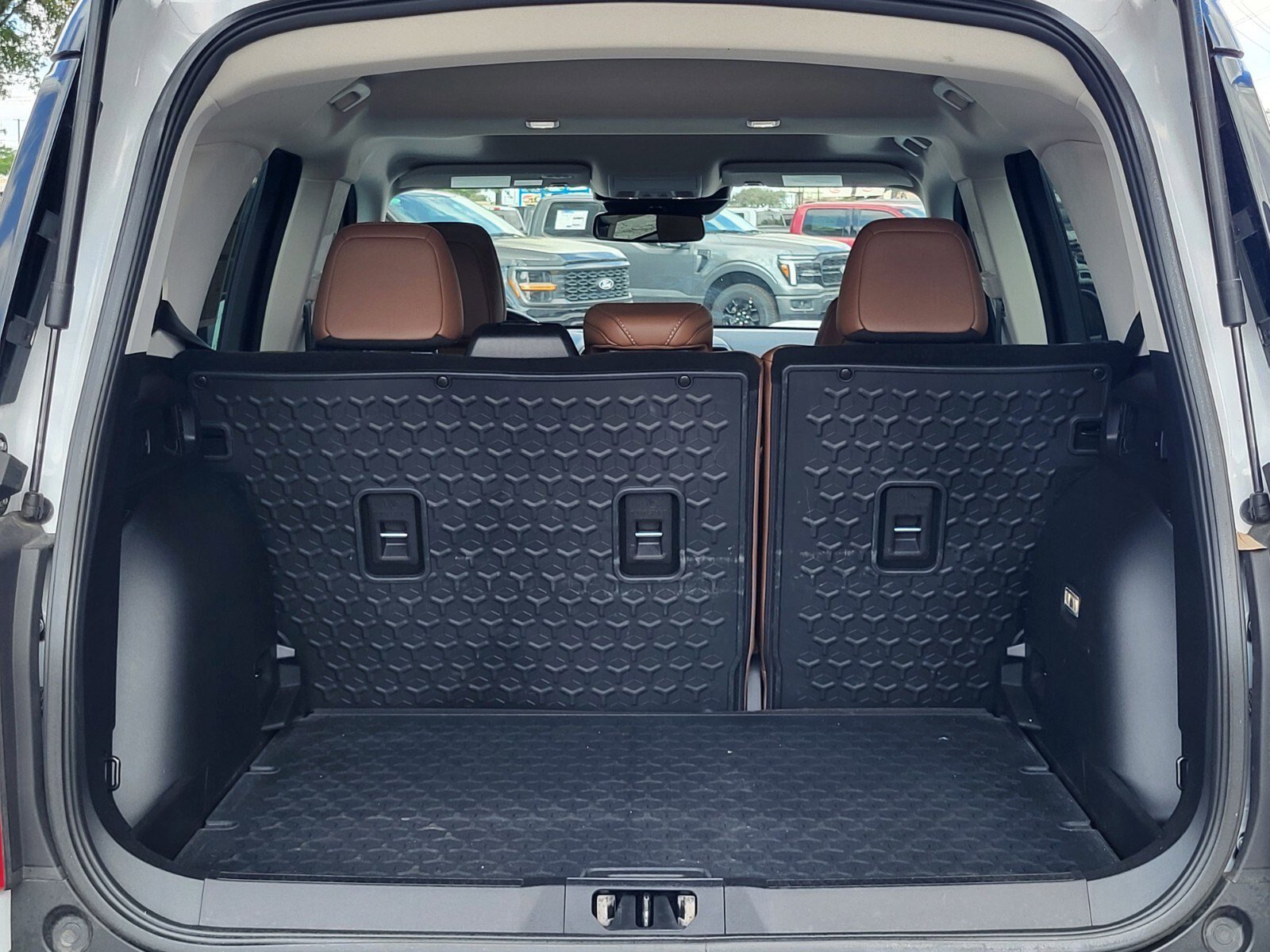 Certified 2023 Ford Bronco Sport Outer Banks w/ Tech Package image 32