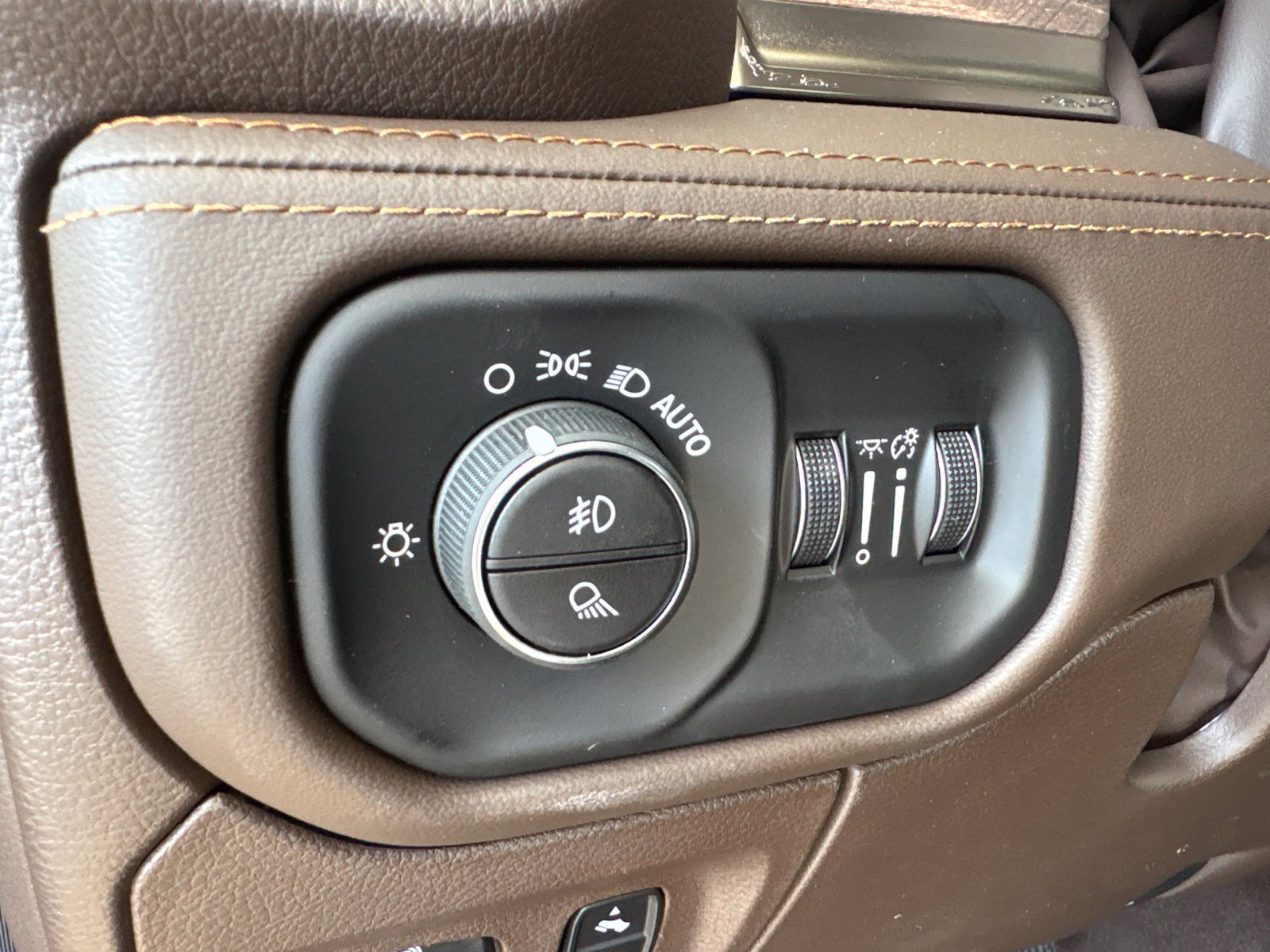 New 2027 RAM 1500 Laramie Longhorn AWD/4WD image 16