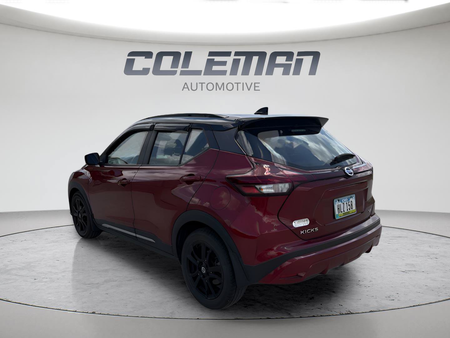 Used 2021 Nissan Kicks SR FWD image 3