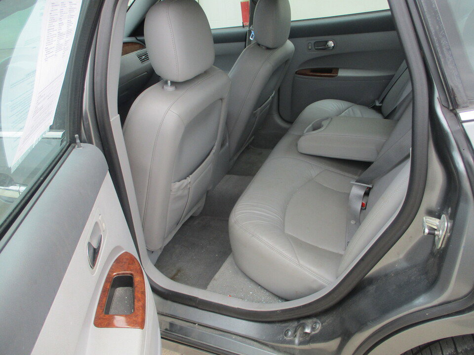 Used 2005 Buick LaCrosse CXL FWD image 8