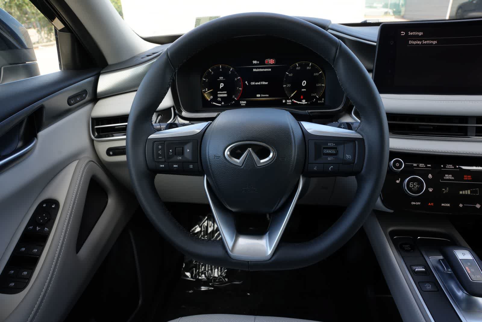 Certified 2027 INFINITI QX60 Pure w/ Cargo Package FWD image 9