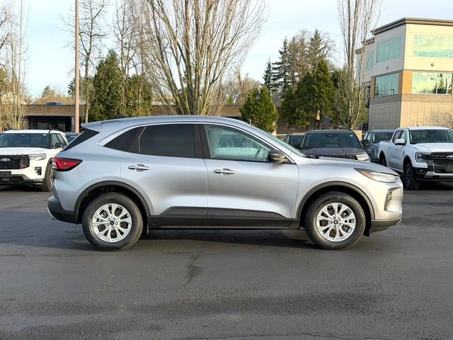 Used 2023 Ford Escape Active image 2
