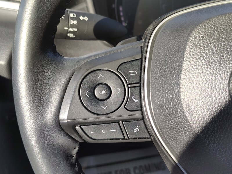Used 2024 Toyota Corolla XSE FWD image 30