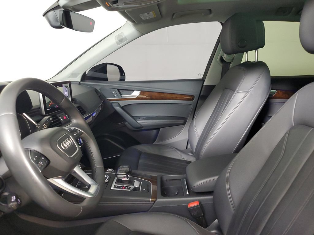 Used 2020 Audi Q5 Prestige w/ Prestige Package AWD/4WD image 22