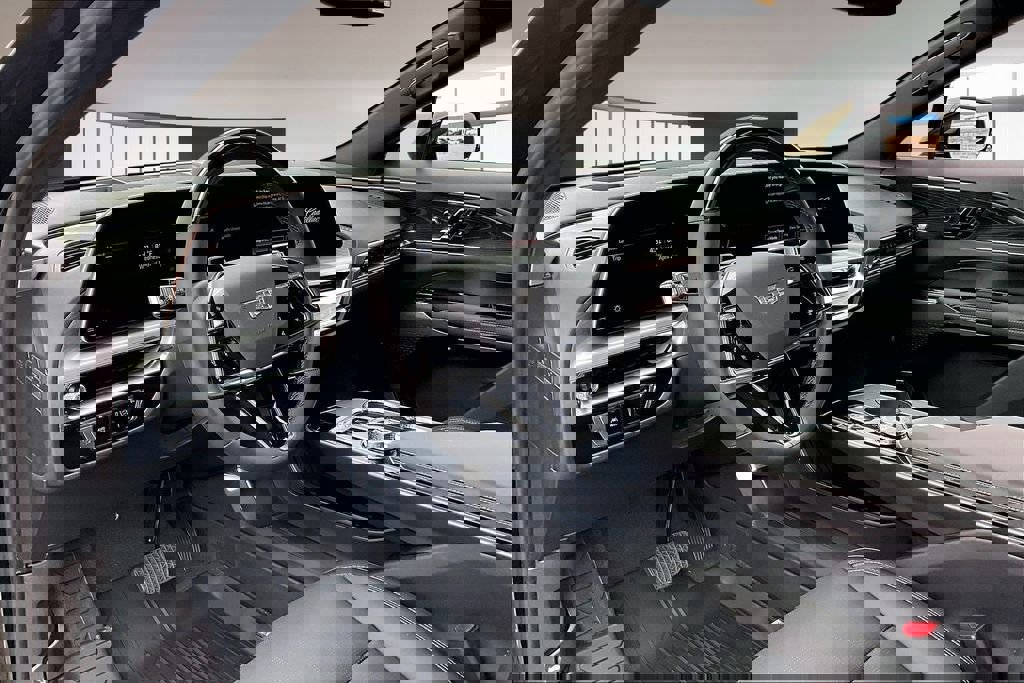 New 2026 Cadillac Lyriq Sport image 6