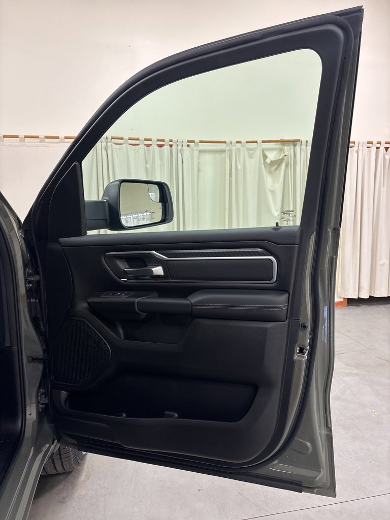 New 2026 RAM 1500 Big Horn/Lone Star image 32