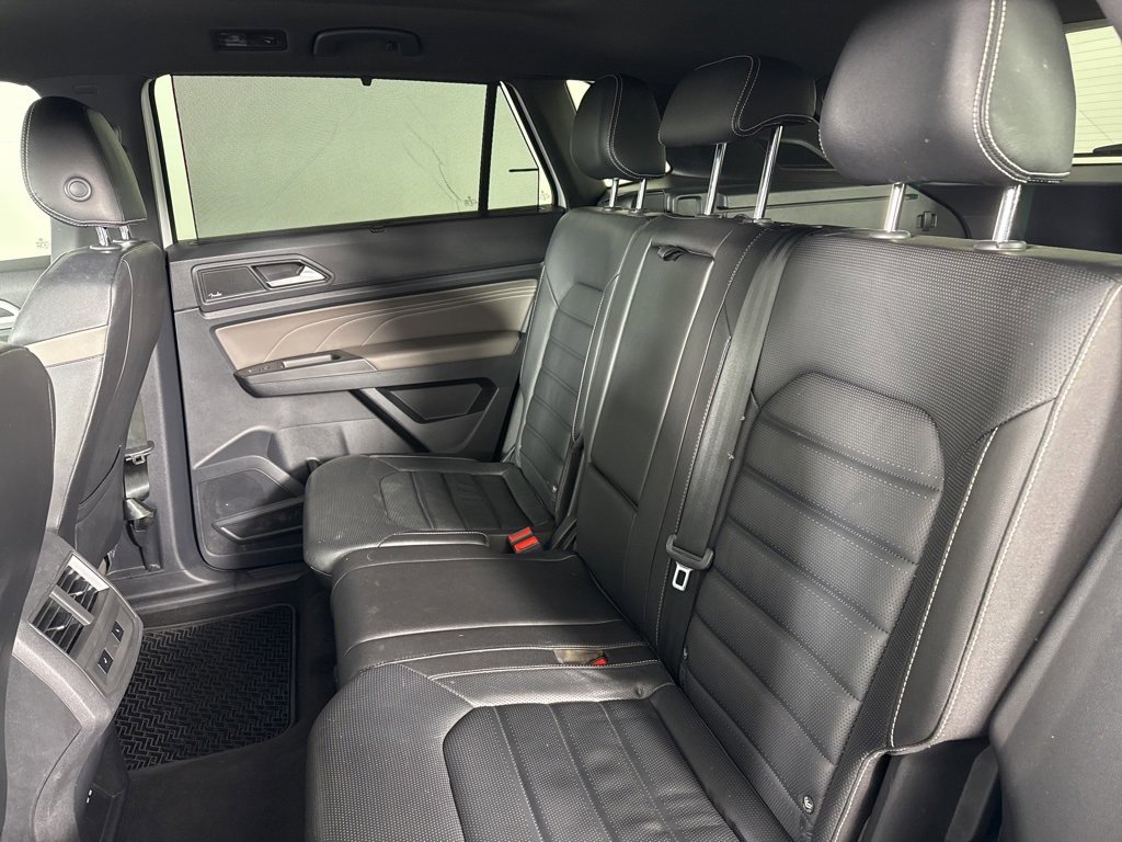 Used 2022 Volkswagen Atlas Cross Sport SEL image 29